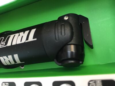 TRUFLO Mini MTN high volume pump with flexi head, presta and Schrader click to zoom image