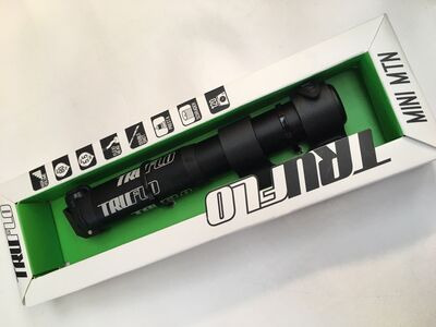 TRUFLO Mini MTN high volume pump with flexi head, presta and Schrader