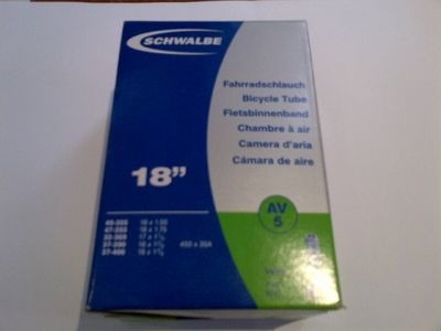 SCHWALBE Inner Tube 18" x 1.75 - 1 3/8 Schrader (AV5)