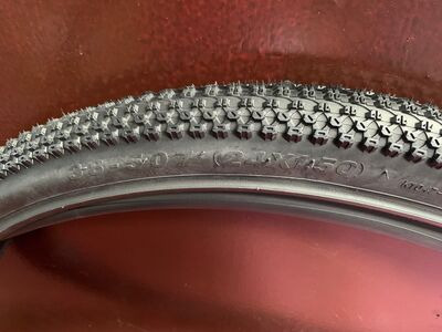FROG BIKES 24" Knobbly Offroad Tyre & Inner Tube 24 x 1.5 - Frog 61 & 62 - K1047