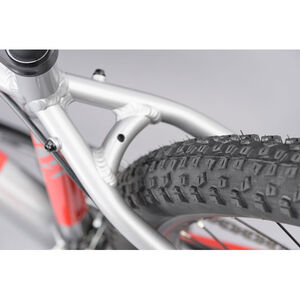 RIDGEBACK Terrain 4 click to zoom image