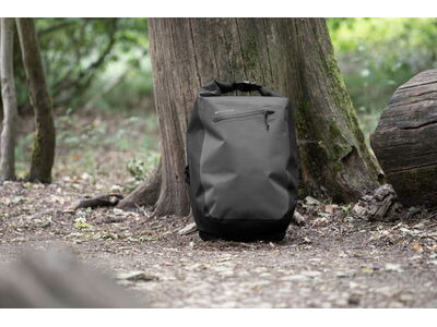 MADISON Roam Waterproof 30L Pannier Bag click to zoom image