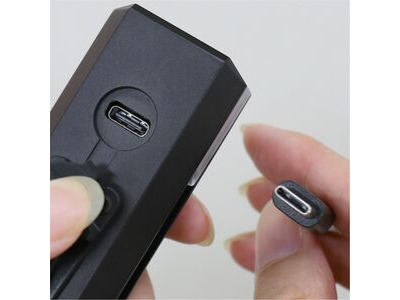 CATEYE AMPP 900 Front Bike Light click to zoom image