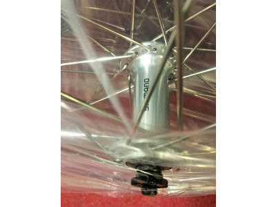 D2O 700c Road Wheel Set click to zoom image