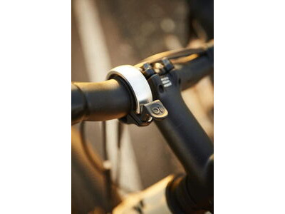 KNOG Oi Classic Bell click to zoom image