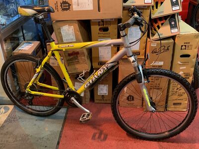 GIANT BIKES Rincon Mtb Used
