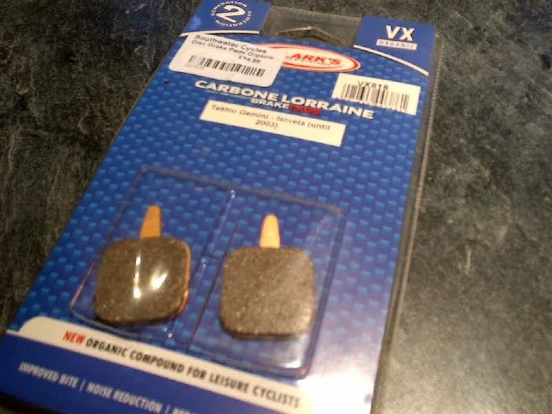 CLARKS CYCLE SYSTEMS Tektro Gemini Novela Disc Brake Pads click to zoom image